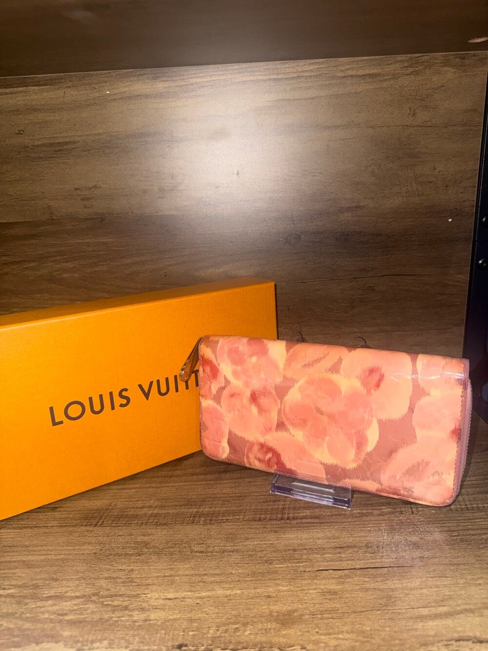 Rare Louis Vuitton Vernis Ikat Flower Rose Velours Zippy Wallet with box